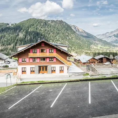 Le Balcon Du Ciel 11 Personnes * Châtel